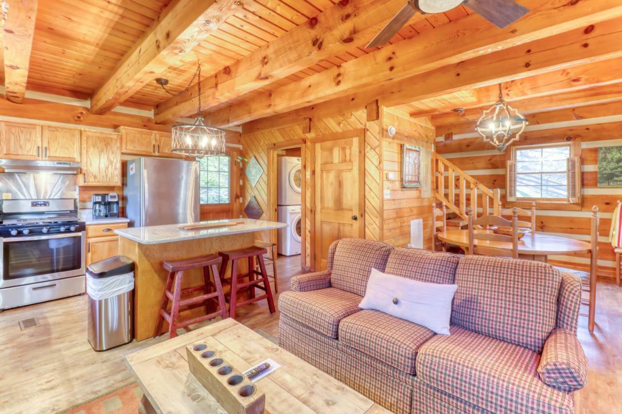 The Cove At Country Acres Villa Whittier Bagian luar foto